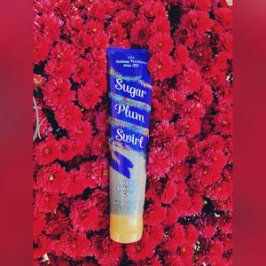 Bath and Body Works Sugar Plum Swirl Shea and Sparkle Exfoliating Body Scrub!!!